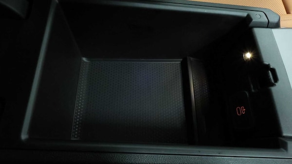 Used BMW 2 Series 2025 for sale - 75217018: Photo 32
