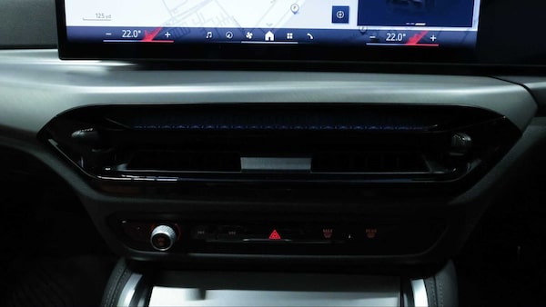 Used BMW 2 Series 2025 for sale - 75217018: Photo 9