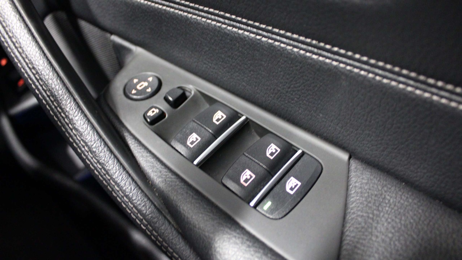 Used BMW 5 Series 2022 for sale - 77334036: Photo 25