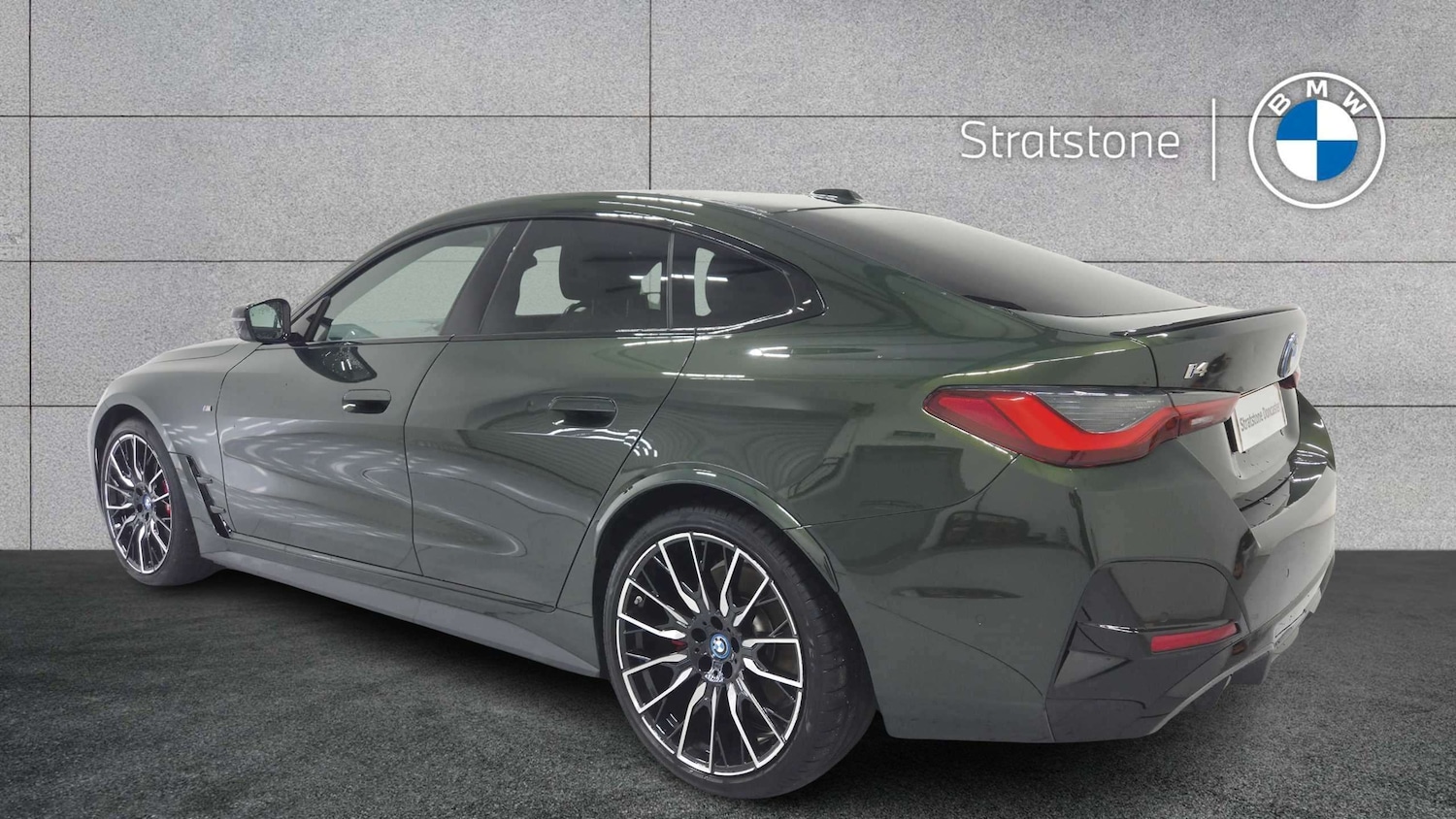 Used BMW i4 2024 for sale - 78076783: Photo 2