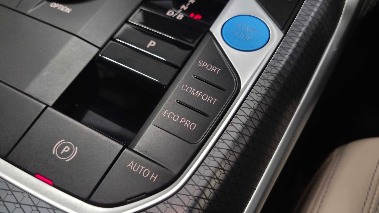 Used BMW i4 2024 for sale - 78076783: Photo 31