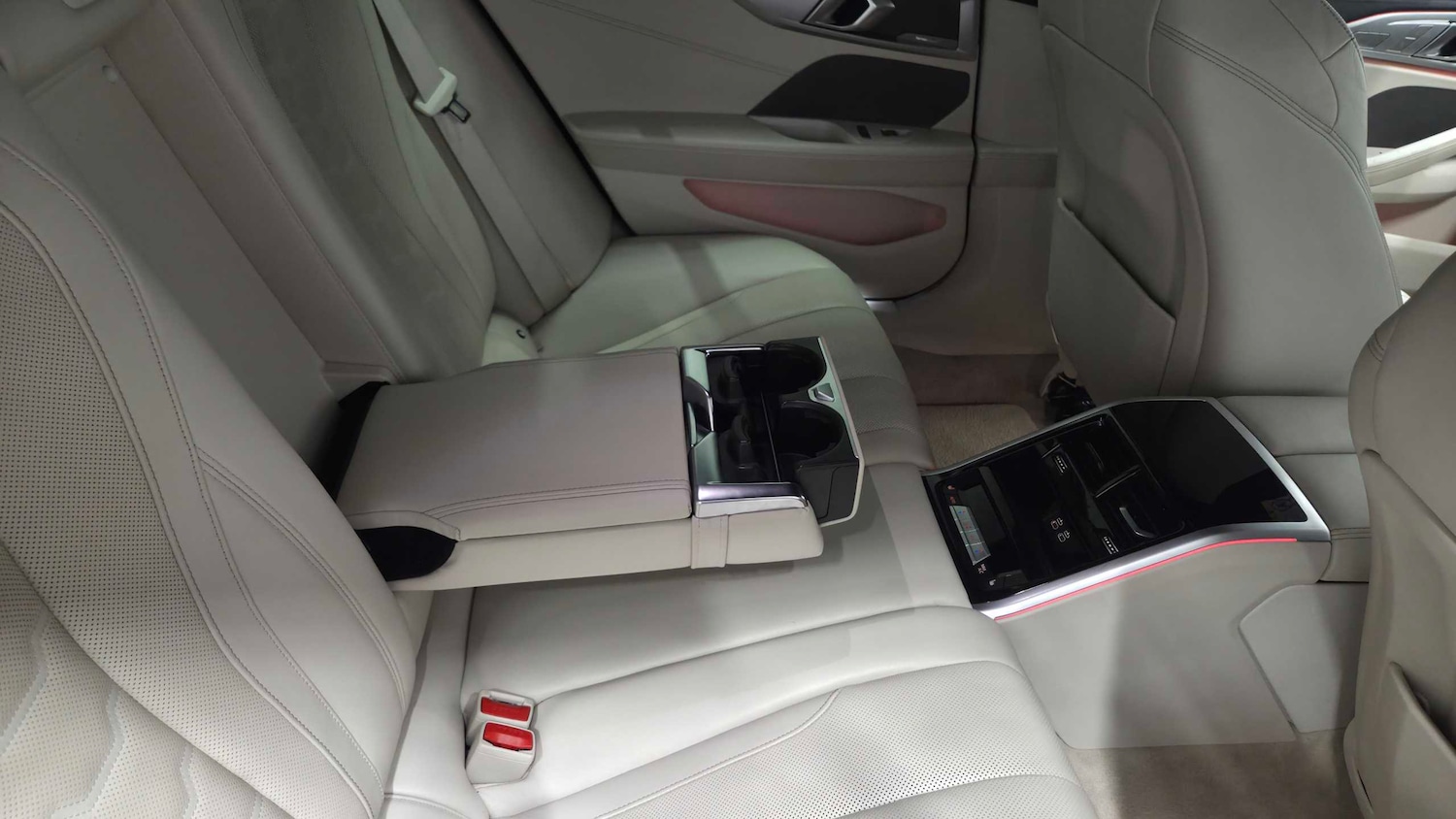 Used BMW 8 Series 2021 for sale - 77726794: Photo 32