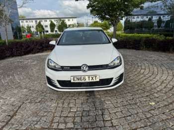 Used Volkswagen Golf 2017 for sale - 74602488: Photo