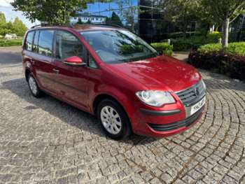 Used Volkswagen Touran 2010 for sale - 74770559: Photo