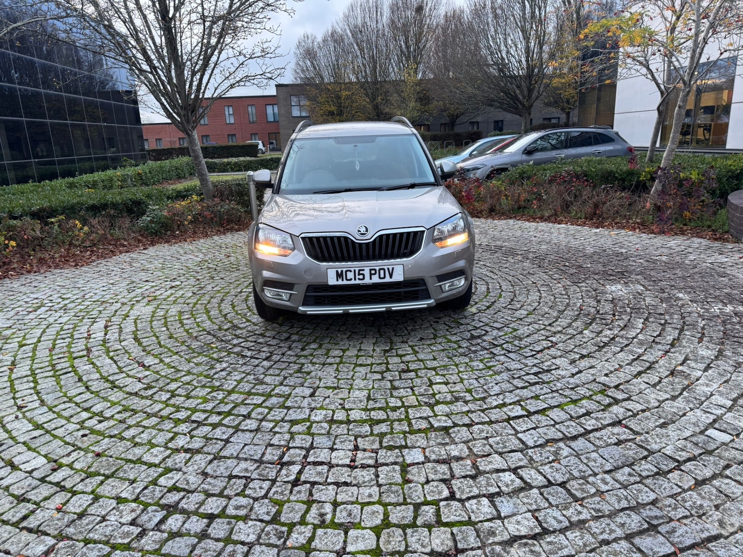 Used Skoda Yeti 2015 for sale - 76578380: Photo 2