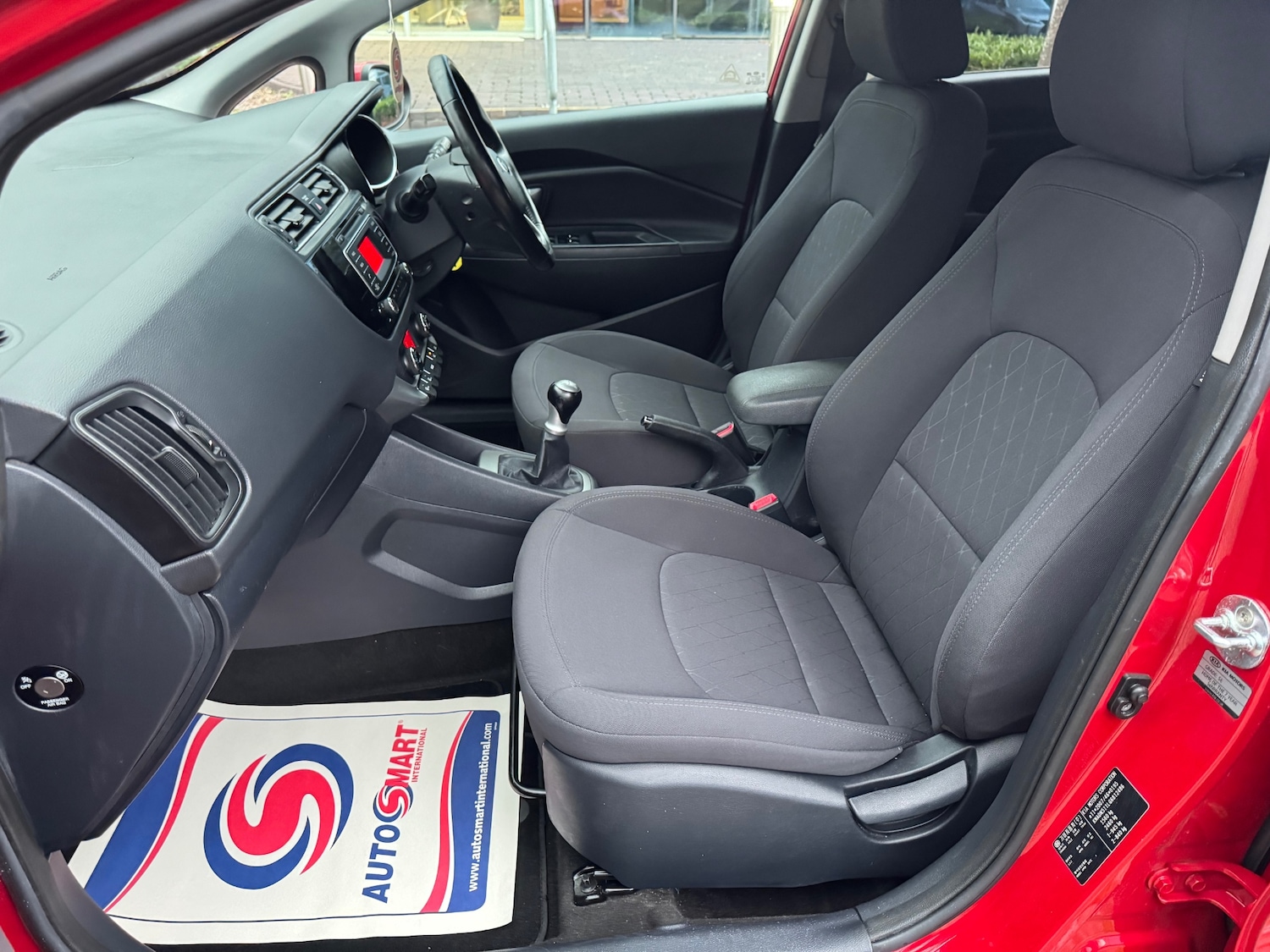 Used Kia Rio 2017 for sale - 76577575: Photo 24