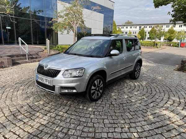 Used Skoda Yeti 2015 for sale - 75640965: Photo 3