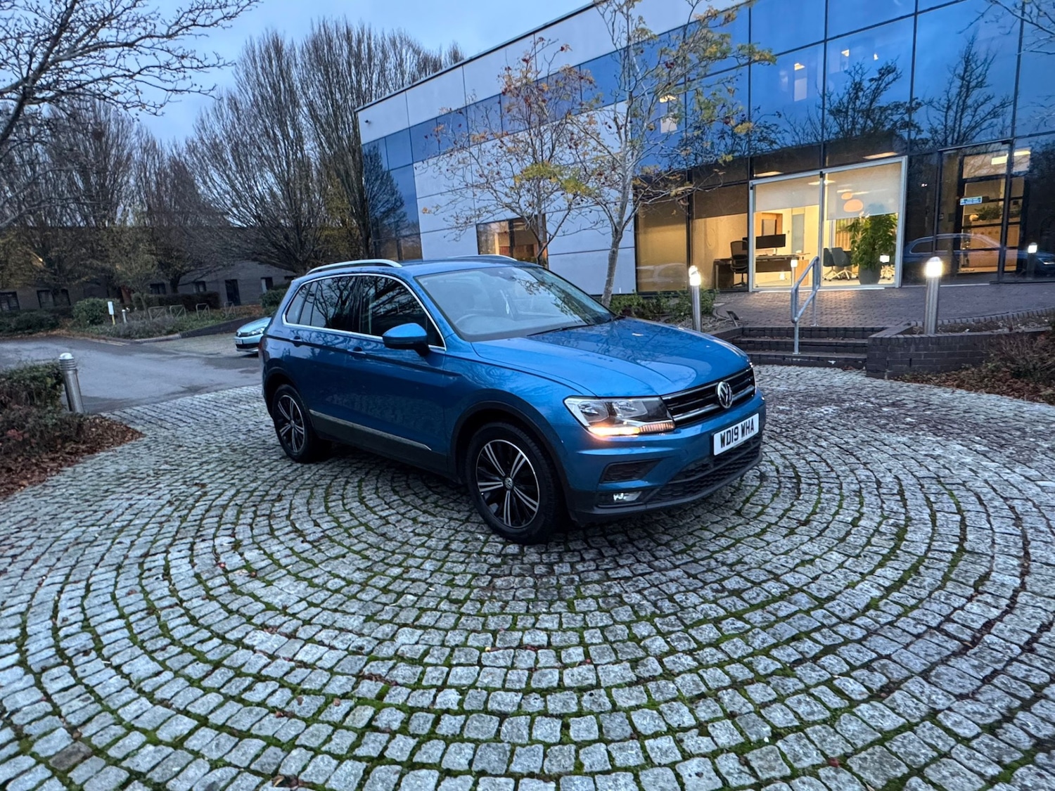 Used Volkswagen Tiguan 2019 for sale - 76578368: Photo 5
