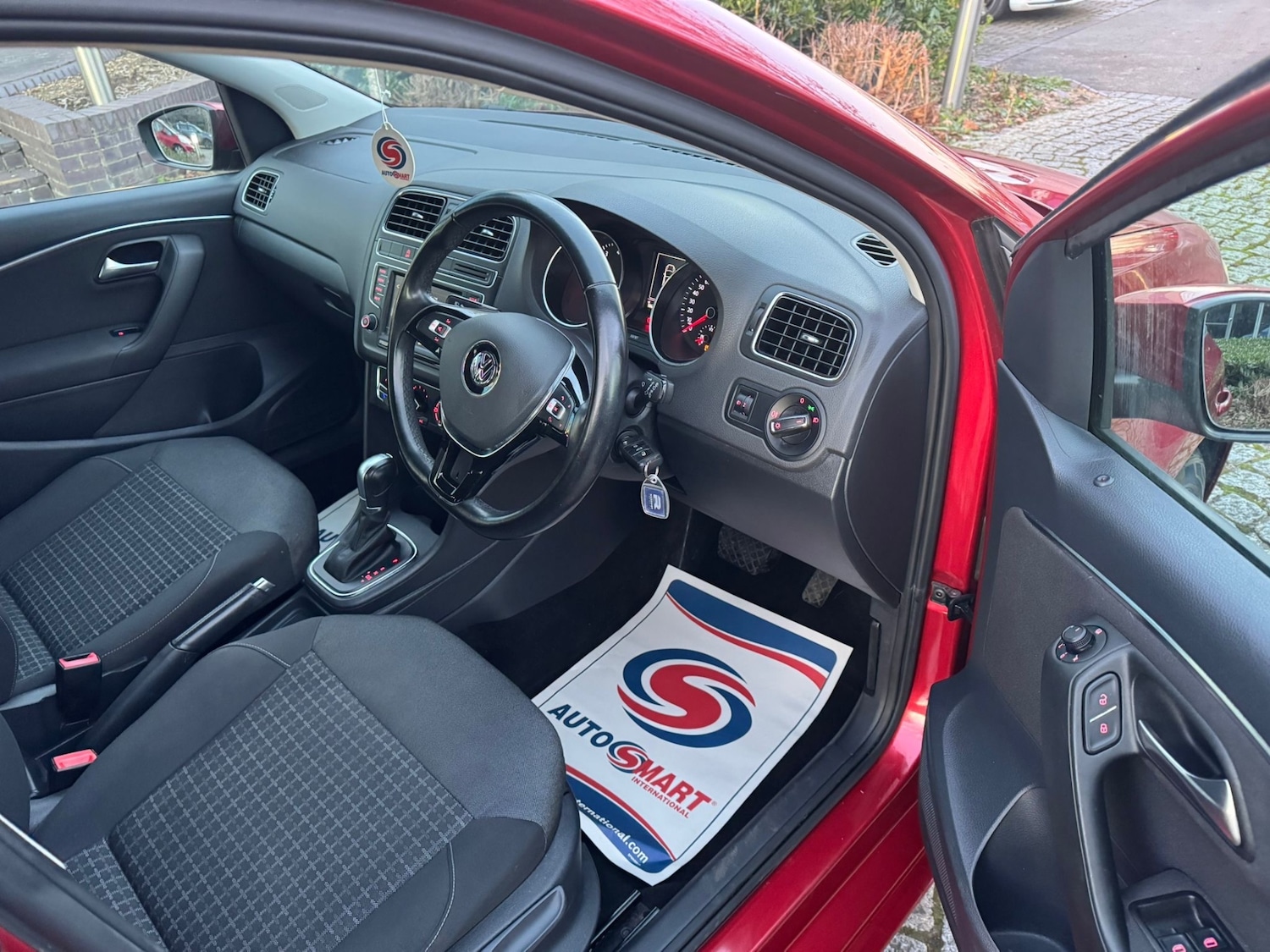 Used Volkswagen Polo 2014 for sale - 77045698: Photo 12