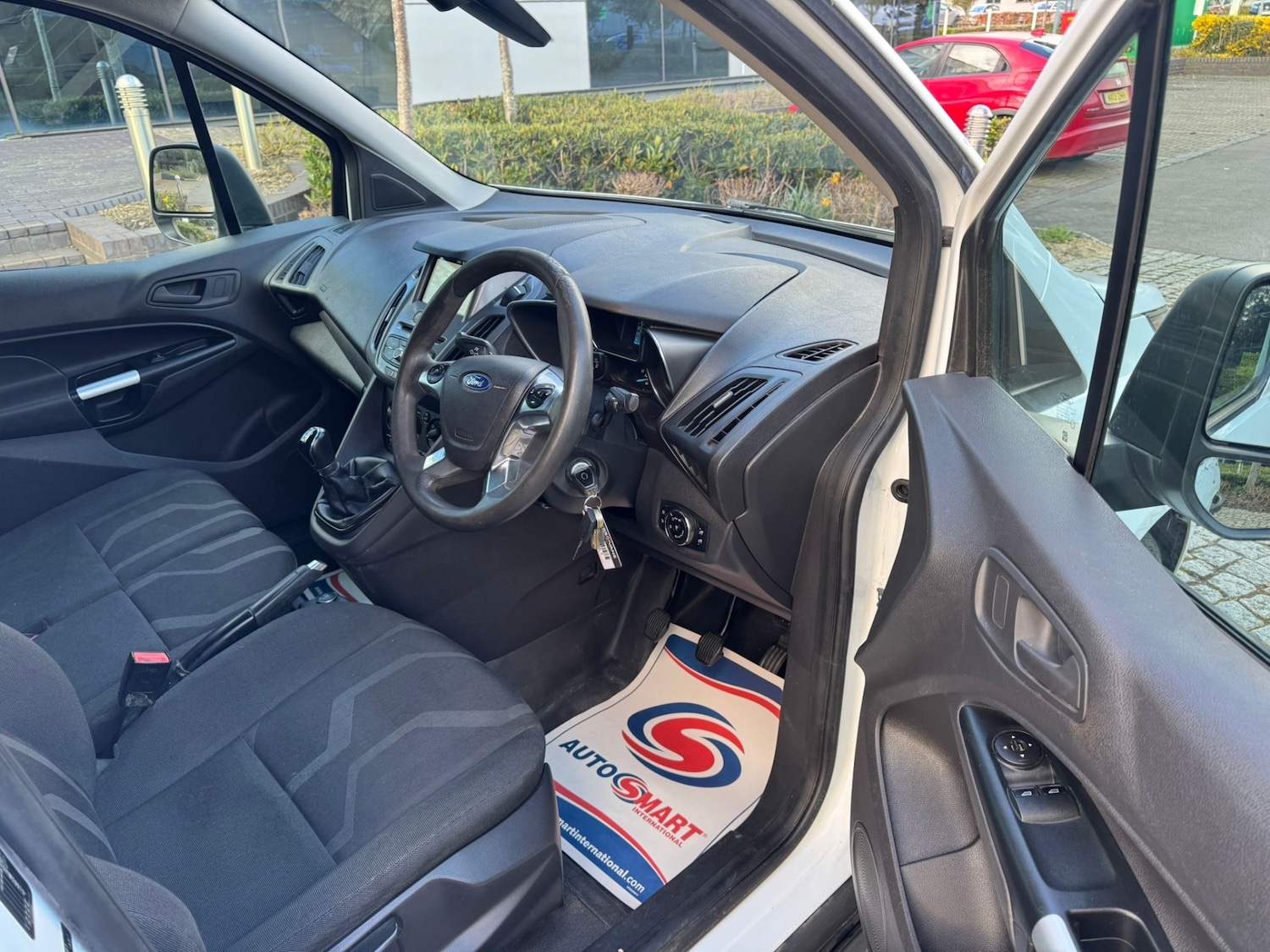 Used Ford Transit Connect 2017 for sale - 78123295: Photo 17