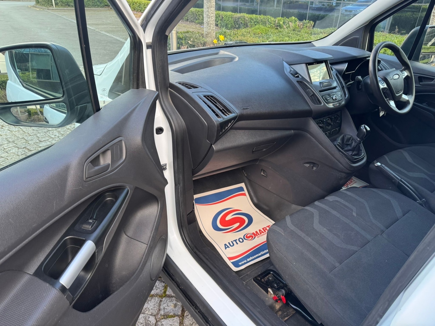 Used Ford Transit Connect 2017 for sale - 78123295: Photo 19