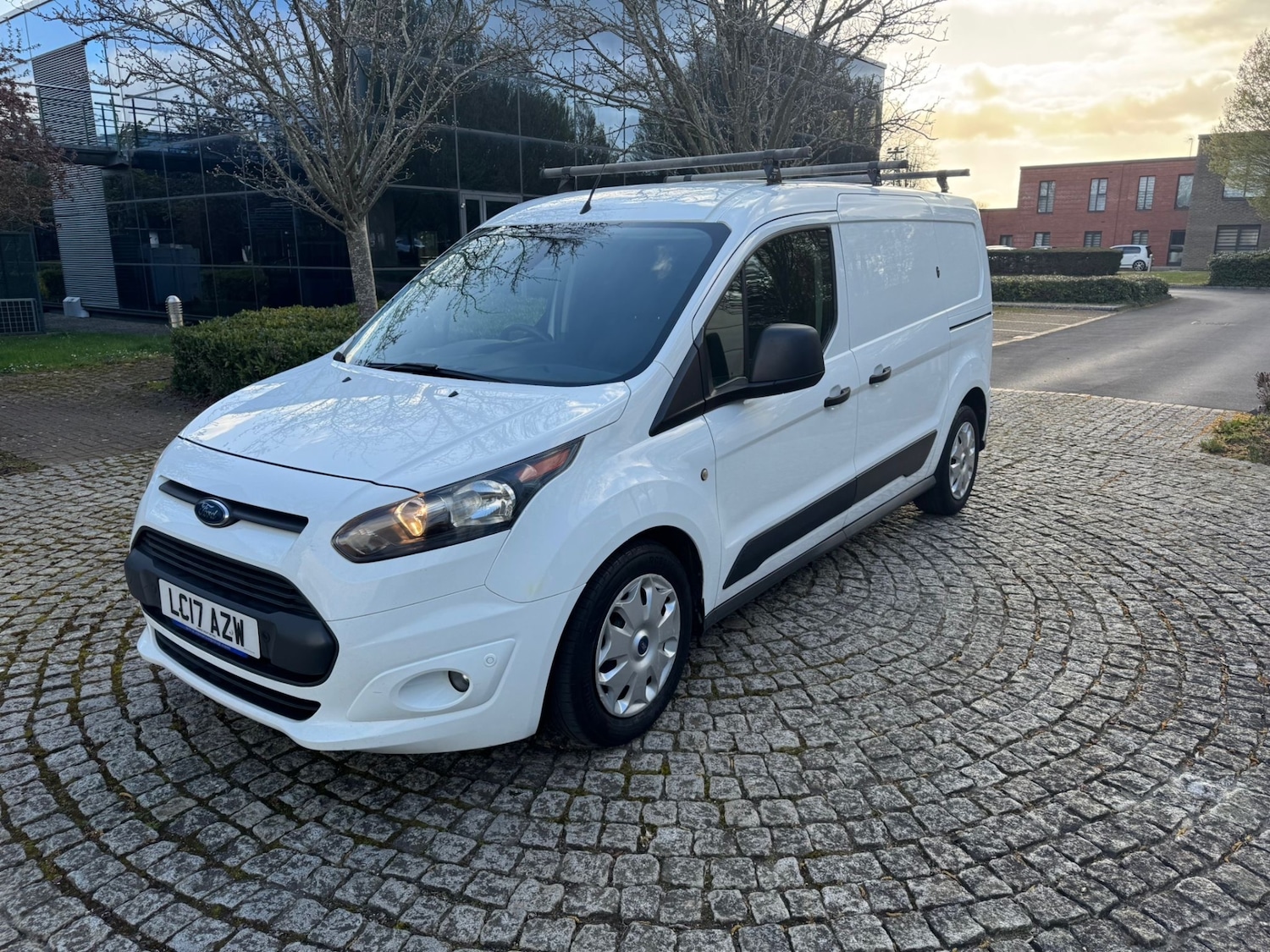 Used Ford Transit Connect 2017 for sale - 78123295: Photo 3
