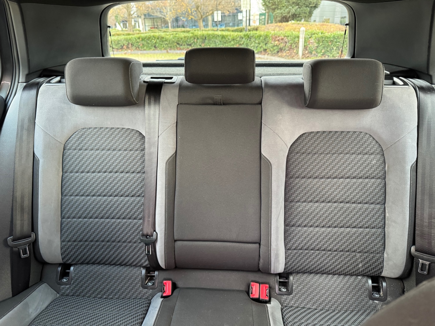 Used Volkswagen Golf 2017 for sale - 76892378: Photo 29