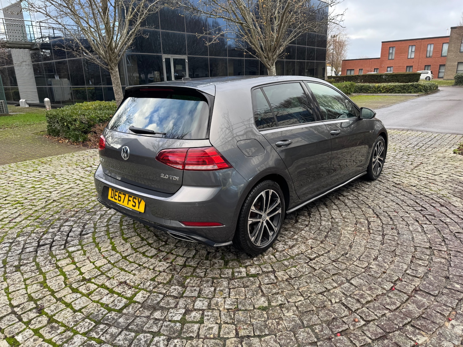 Used Volkswagen Golf 2017 for sale - 76892378: Photo 8