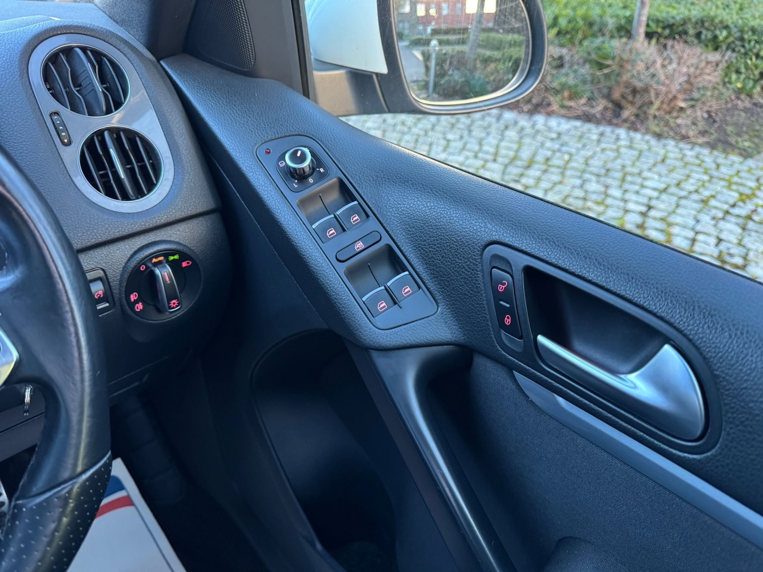 Used Volkswagen Tiguan 2014 for sale - 77901361: Photo 17