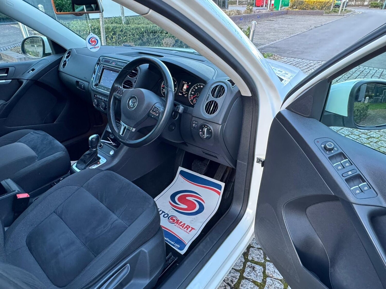 Used Volkswagen Tiguan 2016 for sale - 77900996: Photo 11