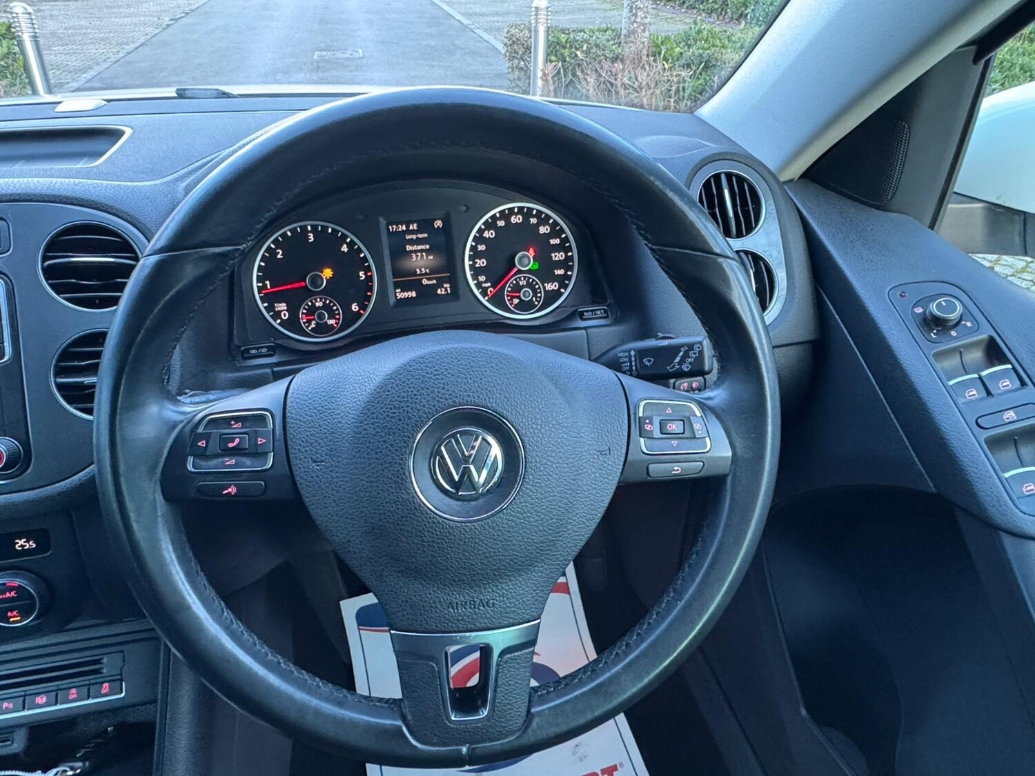 Used Volkswagen Tiguan 2016 for sale - 77900996: Photo 14