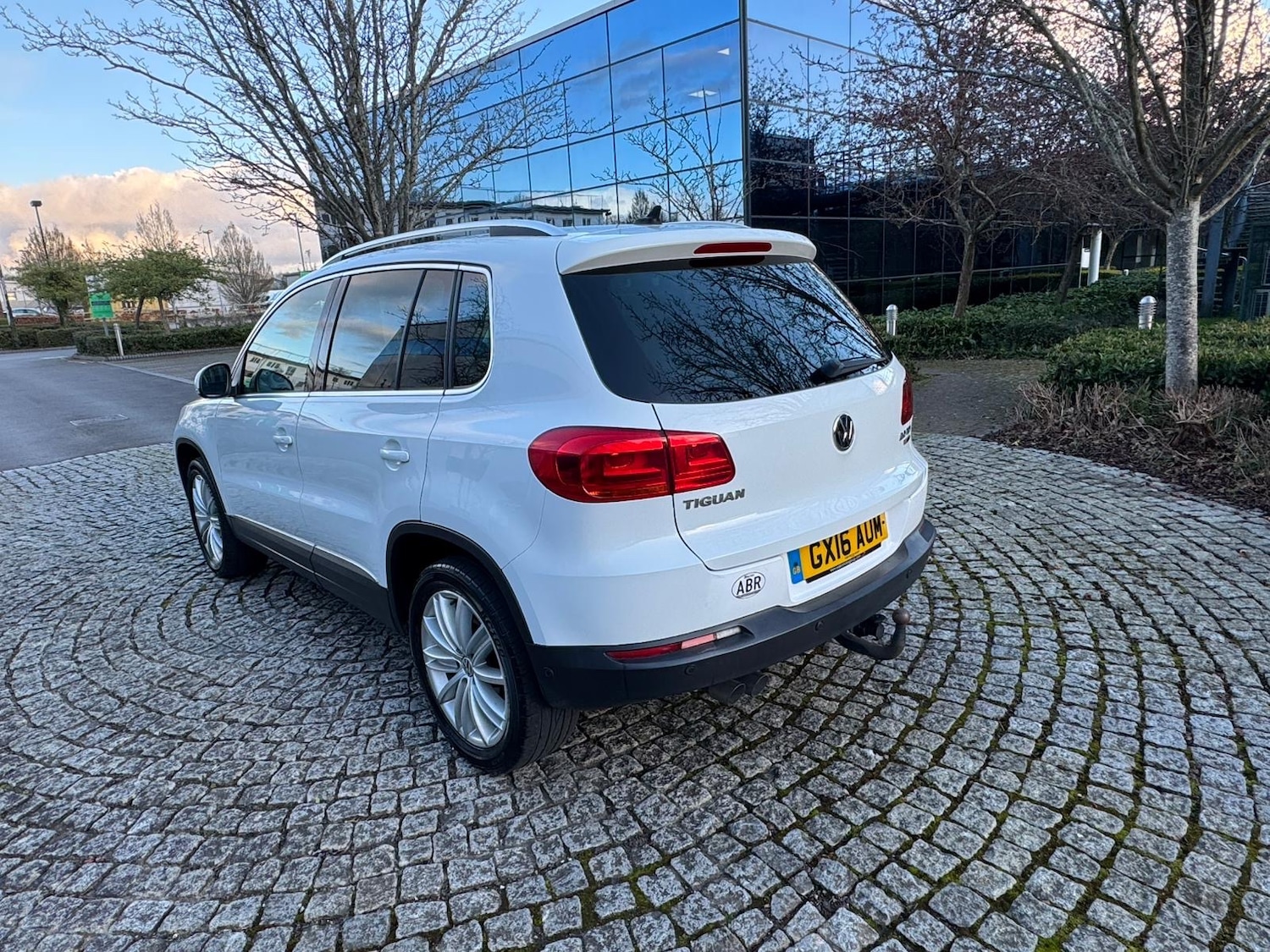Used Volkswagen Tiguan 2016 for sale - 77900996: Photo 3