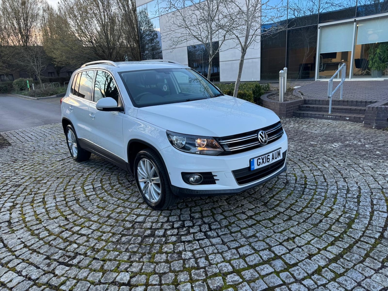 Used Volkswagen Tiguan 2016 for sale - 77900996: Photo 4