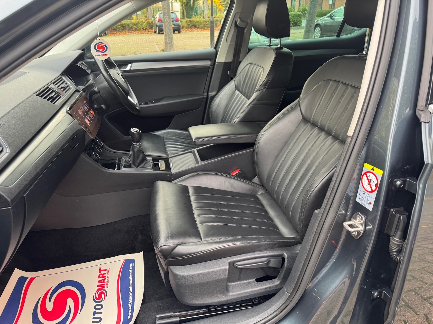 Used Skoda Superb 2017 for sale - 76577527: Photo 28