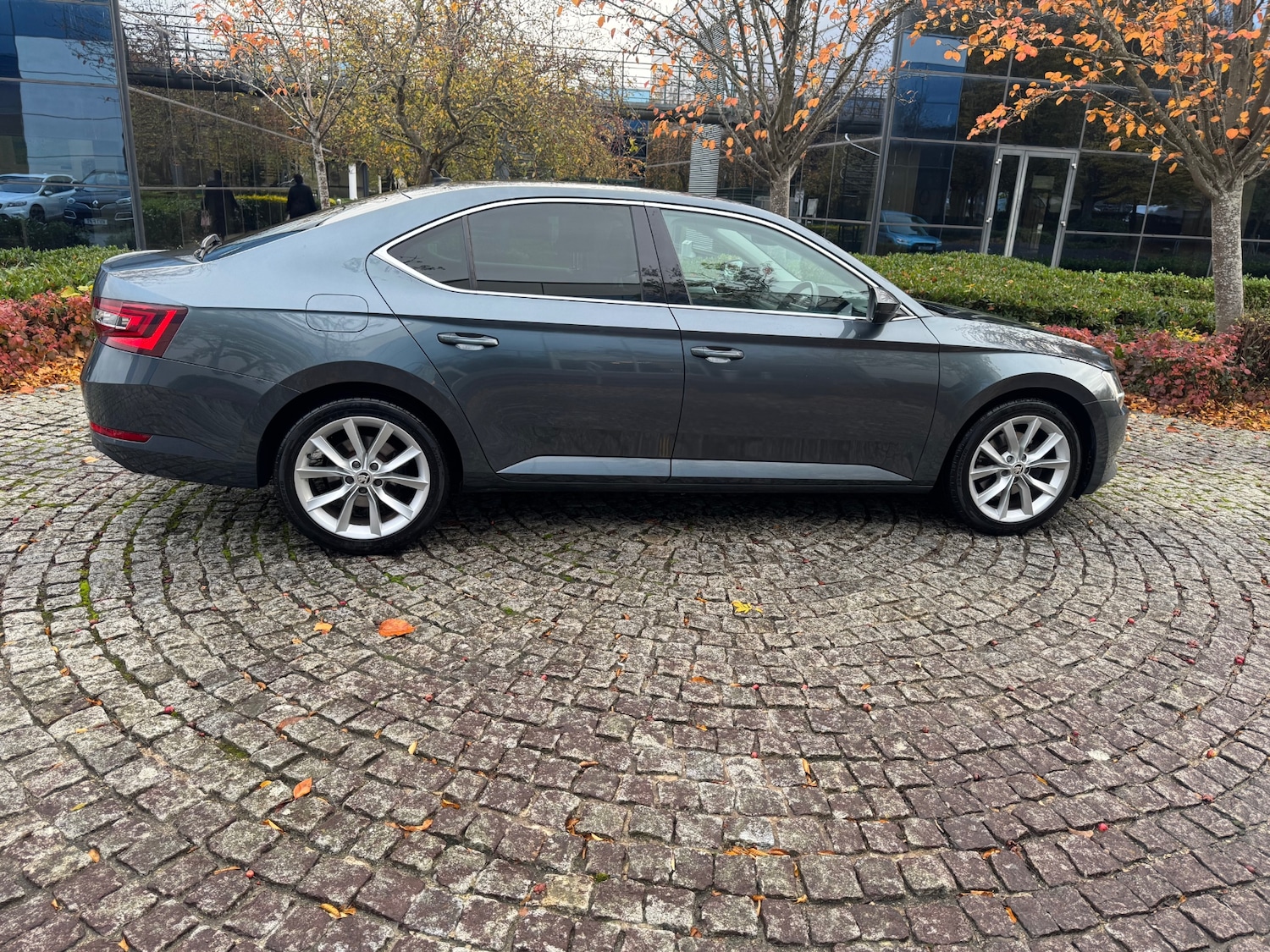 Used Skoda Superb 2017 for sale - 76577527: Photo 8