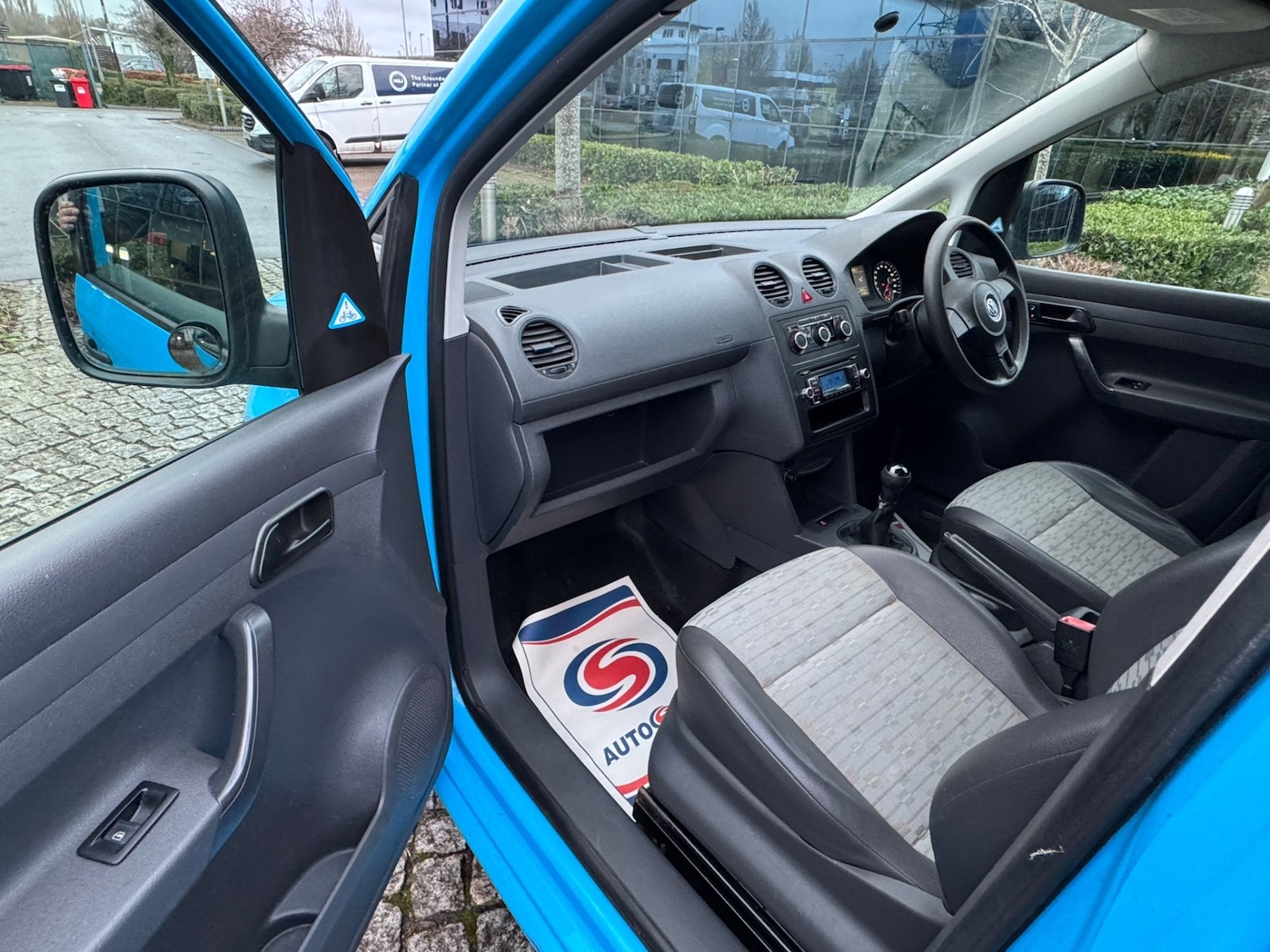 Used Volkswagen Caddy Maxi 2011 for sale - 77154732: Photo 14