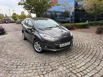 Used Ford Fiesta 2016 for sale - 76077988: Photo