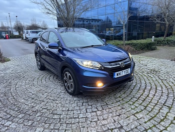 Used Honda HR-V 2017 for sale - 77382028: Photo