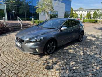 Used Volvo V40 2014 for sale - 75293977: Photo