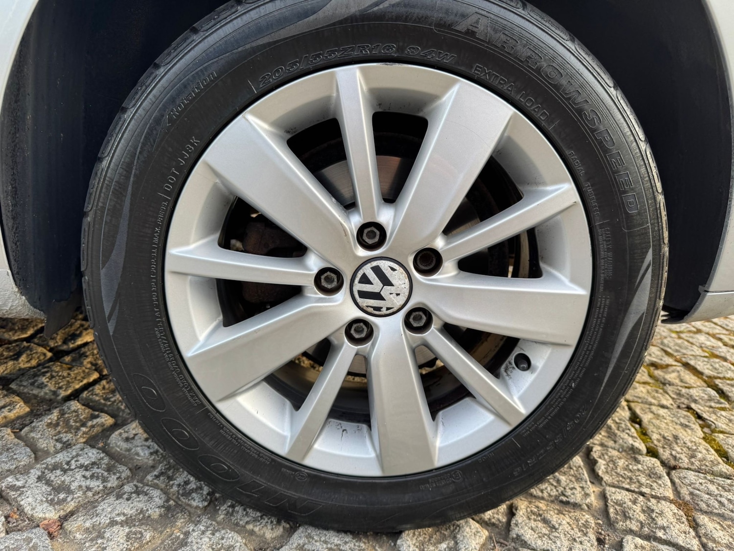 Used Volkswagen Touran 2011 for sale - 78122840: Photo 23