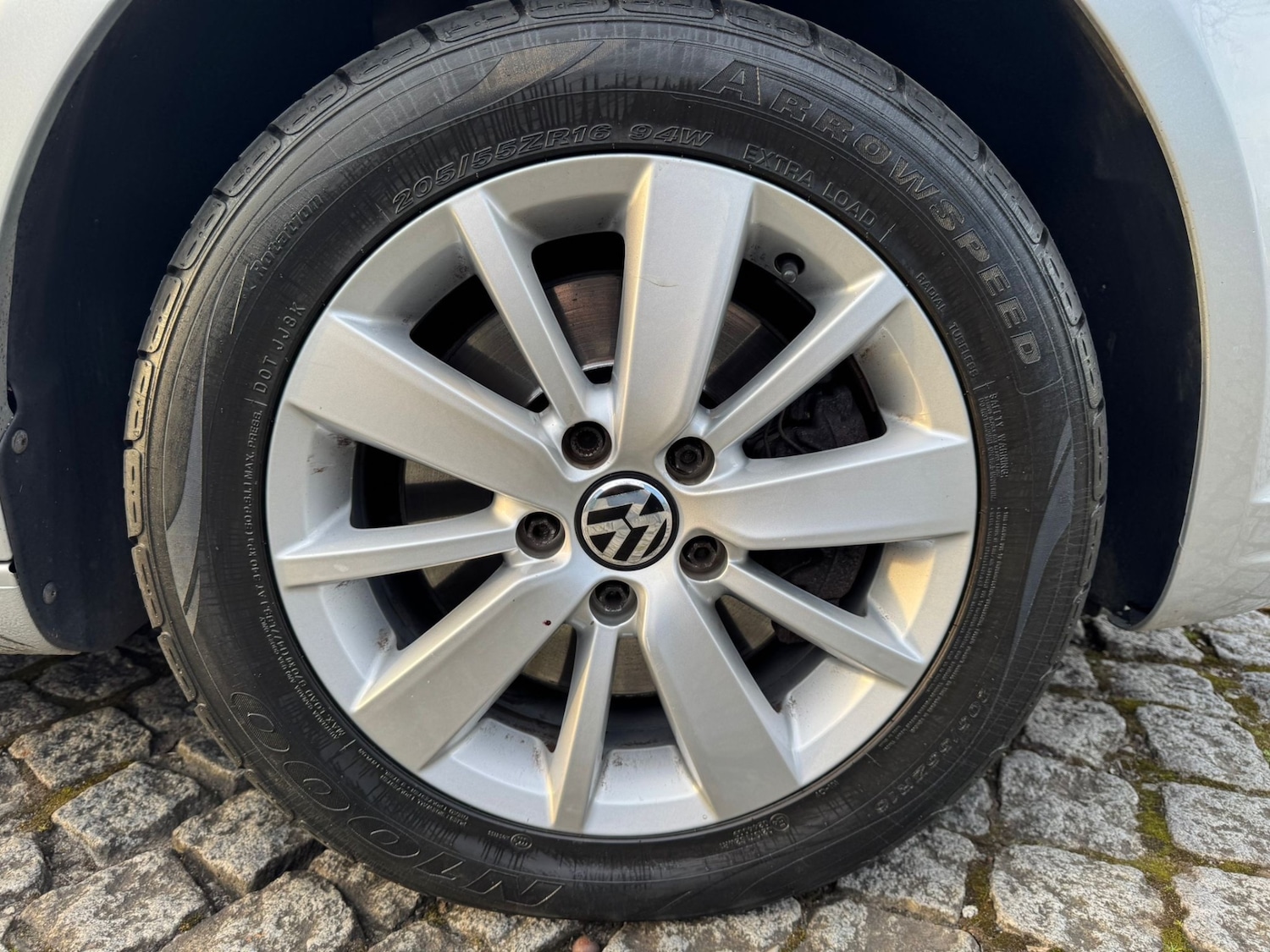 Used Volkswagen Touran 2011 for sale - 78122840: Photo 25