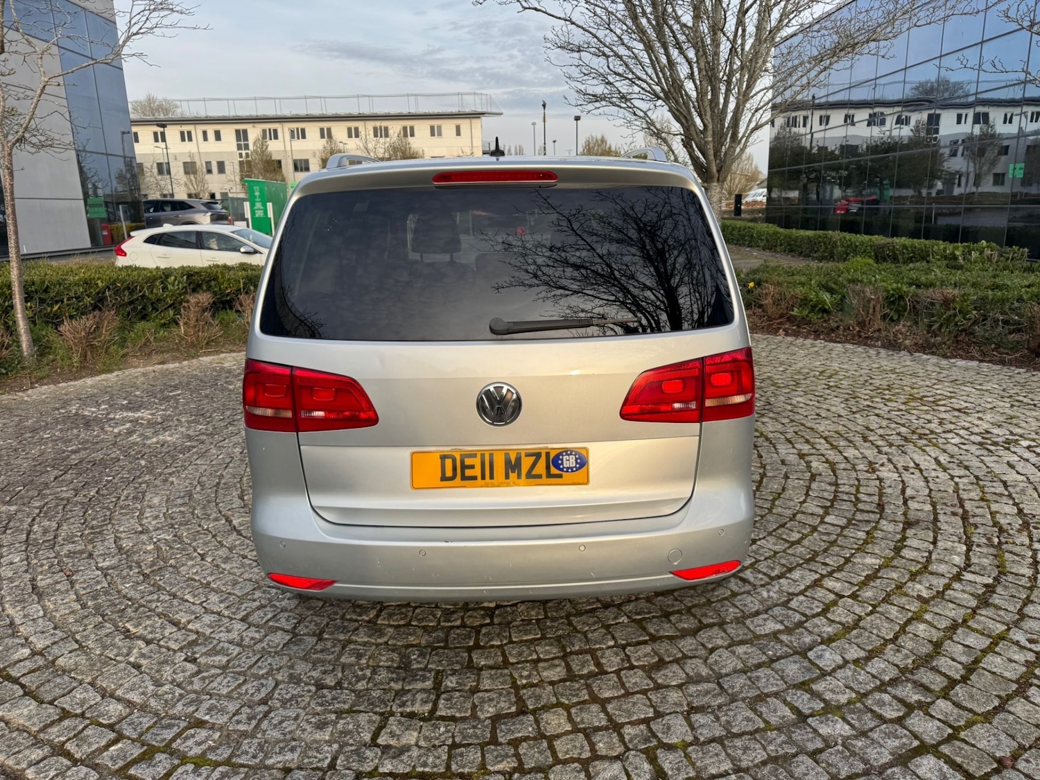 Used Volkswagen Touran 2011 for sale - 78122840: Photo 5