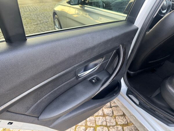 Used BMW 3 Series 2015 for sale - 73886665: Photo 23