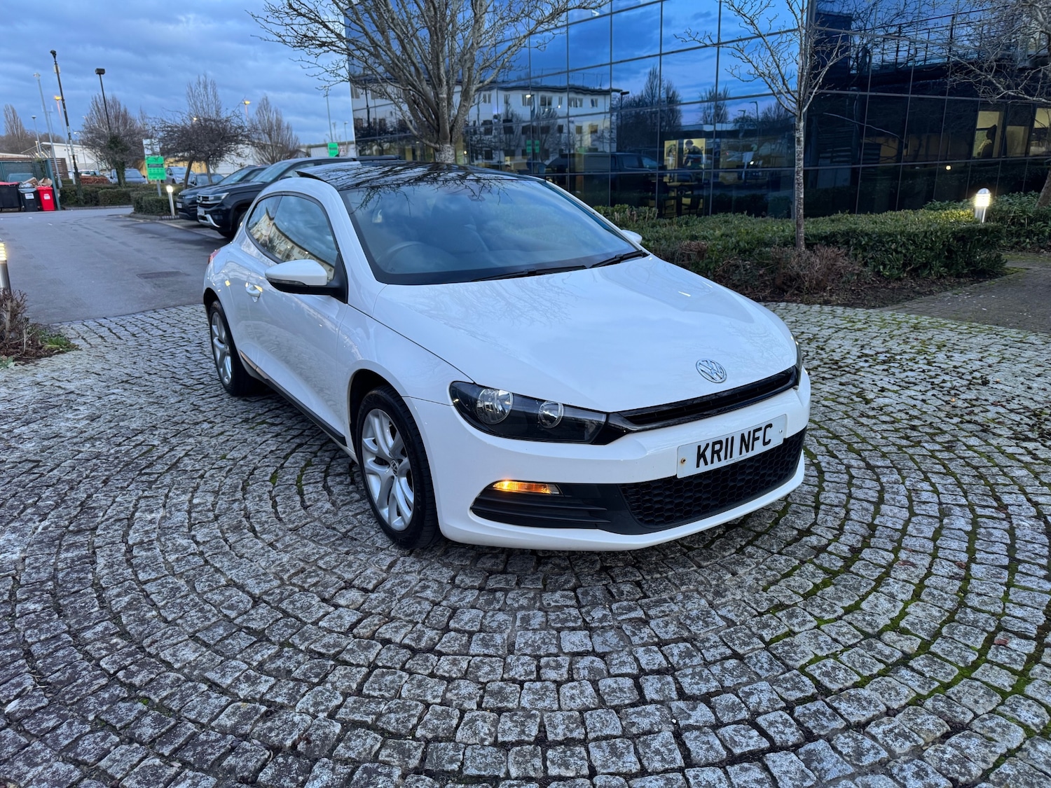 Used Volkswagen Scirocco 2011 for sale - 77901015: Photo 4