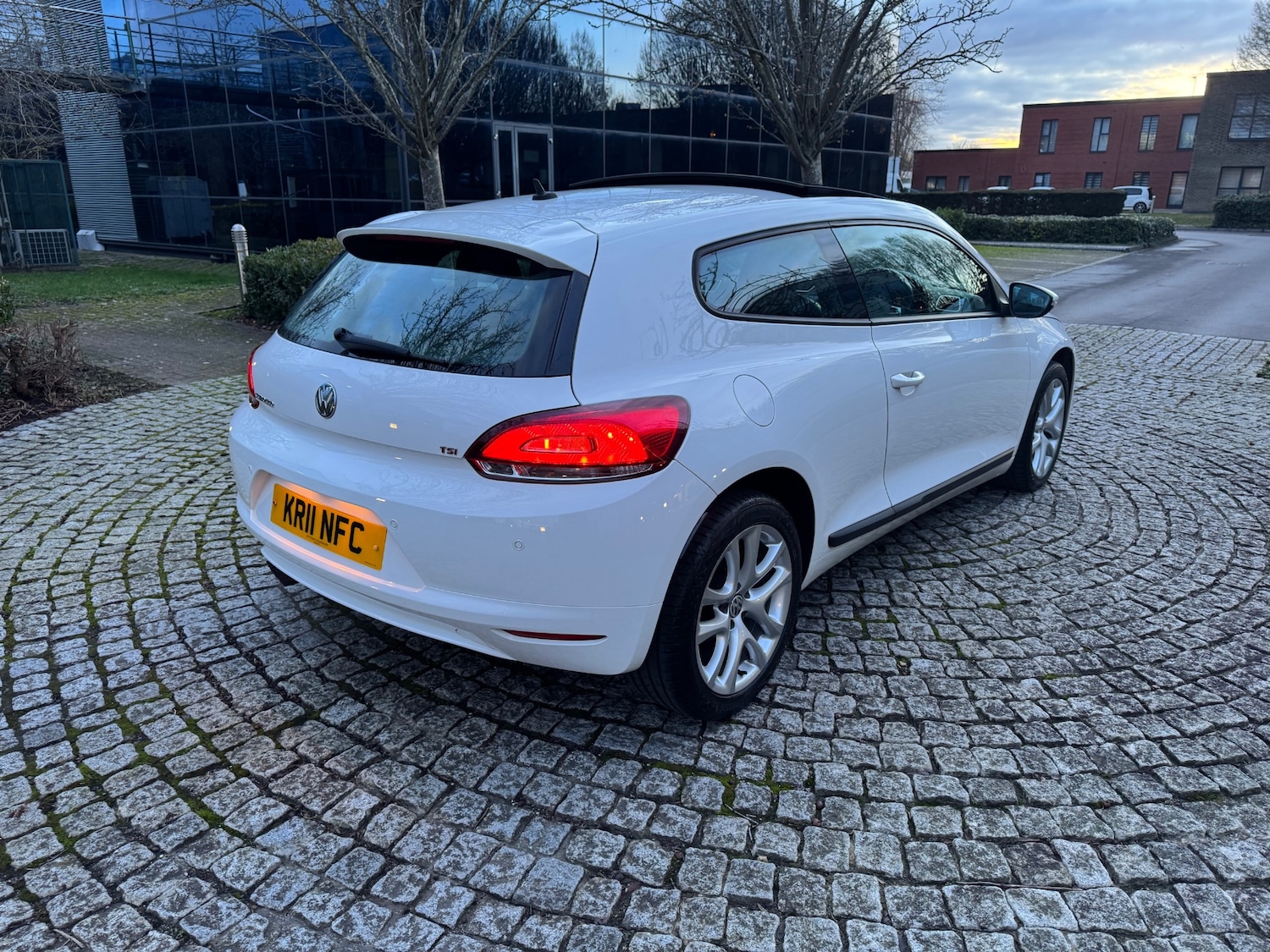 Used Volkswagen Scirocco 2011 for sale - 77901015: Photo 6