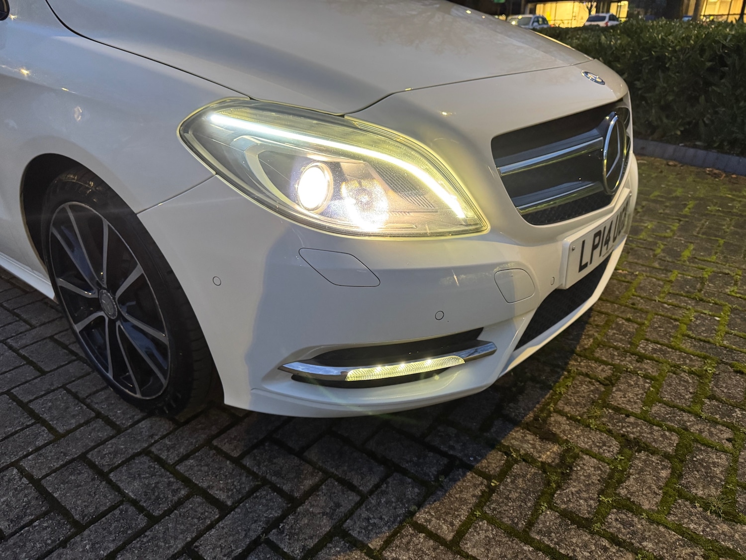 Used Mercedes-Benz B Class 2014 for sale - 77382014: Photo 35