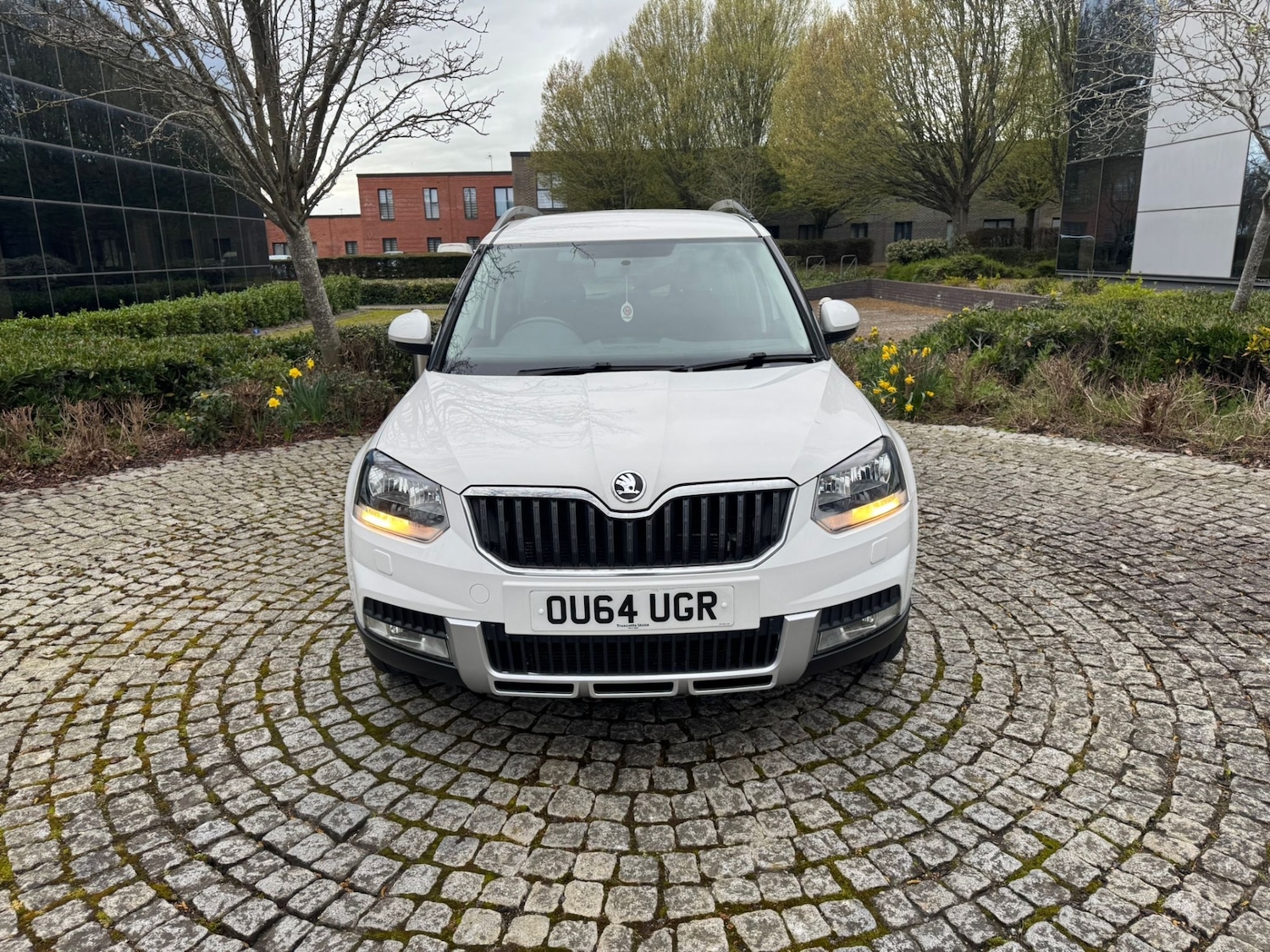 Used Skoda Yeti 2014 for sale - 78123242: Photo 2