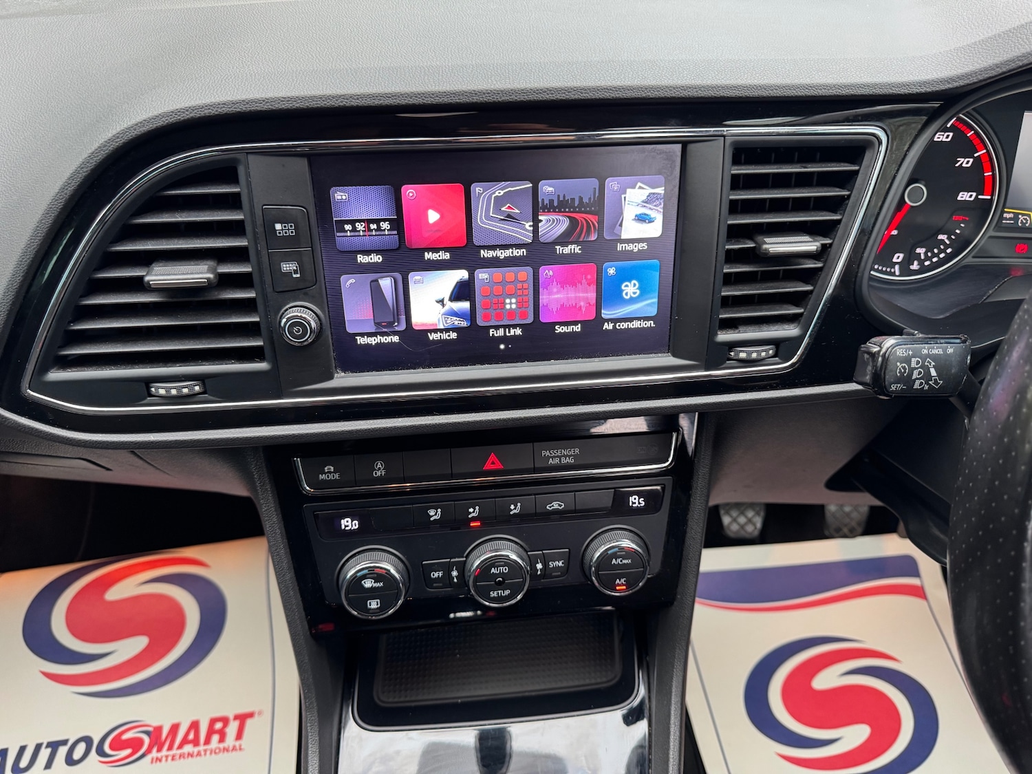 Used SEAT Leon 2018 for sale - 76088474: Photo 14