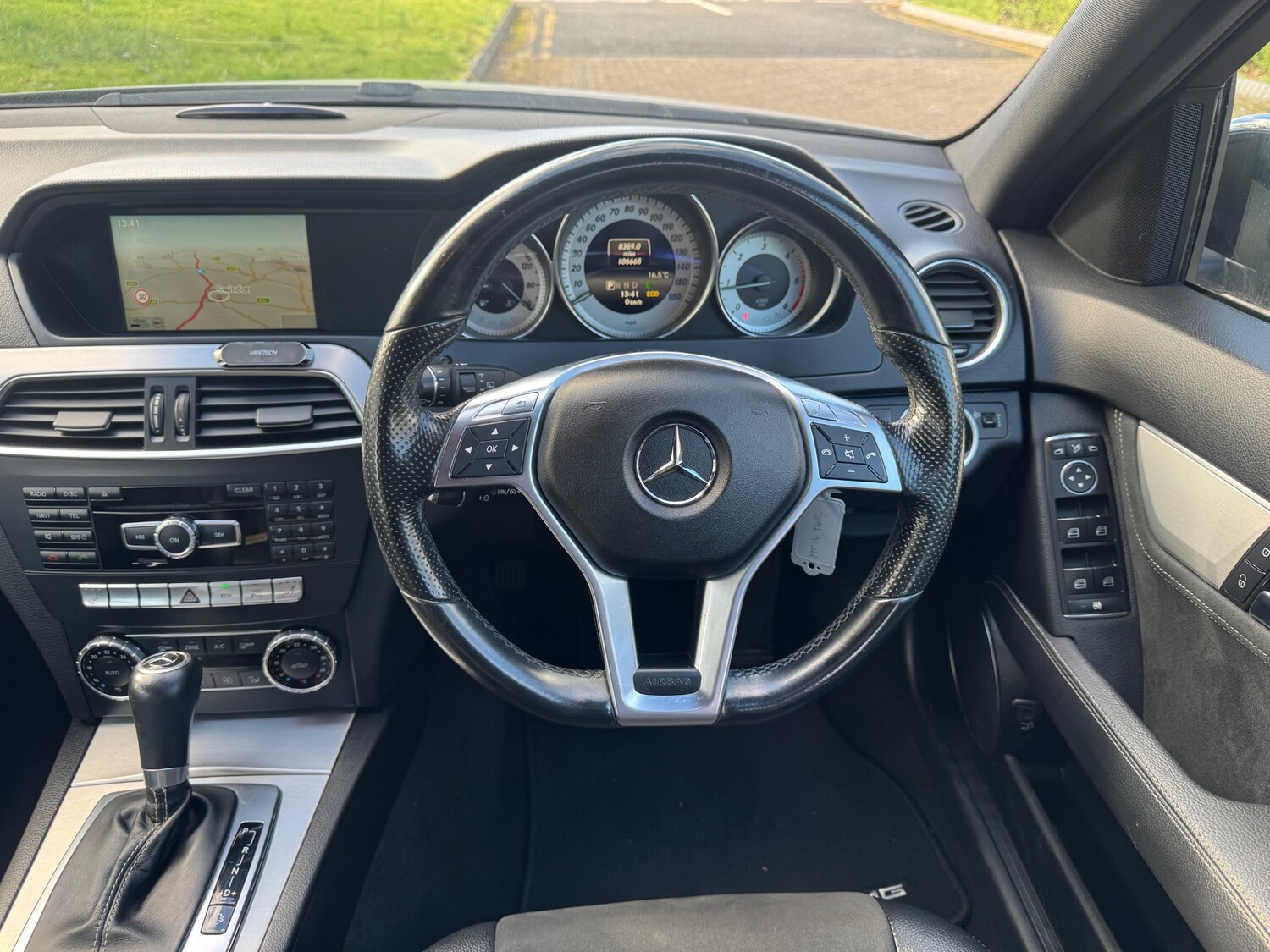 Used Mercedes-Benz C Class 2014 for sale - 77901352: Photo 7