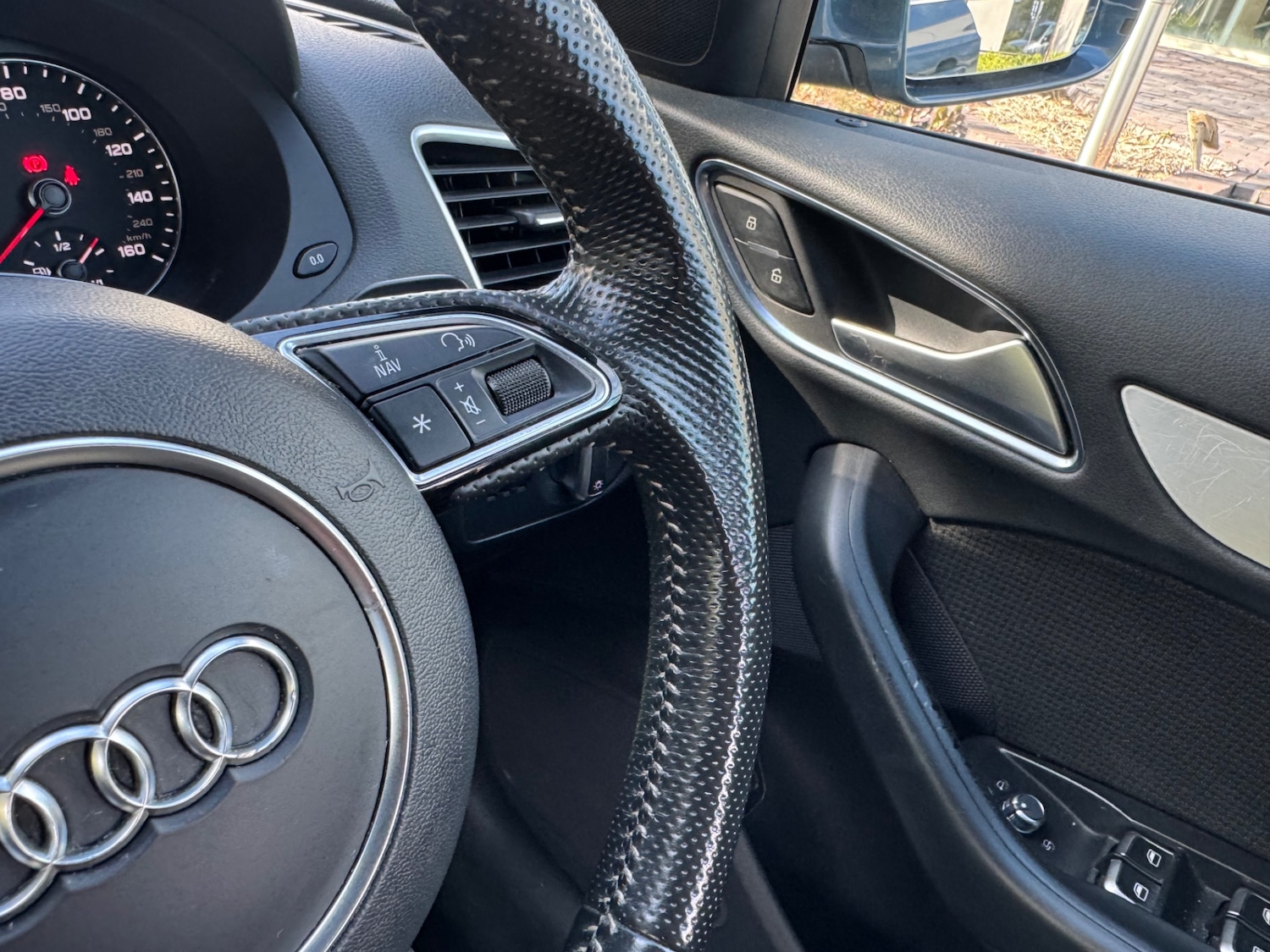 Used Audi Q3 2016 for sale - 75946924: Photo 14