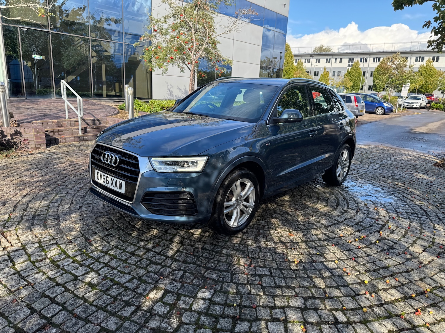 Used Audi Q3 2016 for sale - 75946924: Photo 3