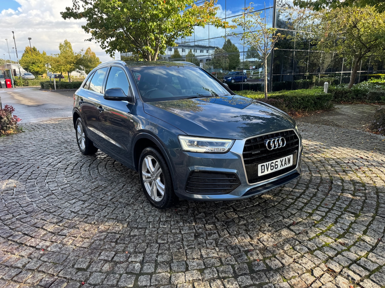 Used Audi Q3 2016 for sale - 75946924: Photo 4