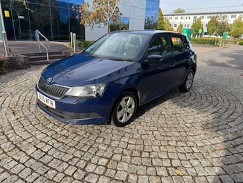 Used Skoda Fabia 2015 for sale - 79452357: Photo