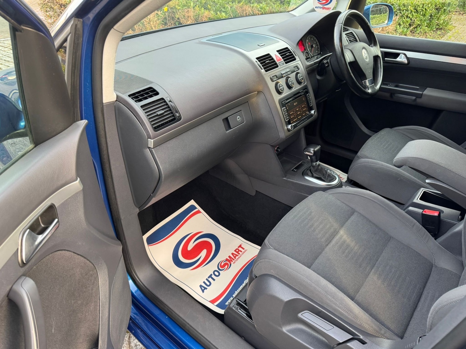 Used Volkswagen Touran 2009 for sale - 78122820: Photo 13