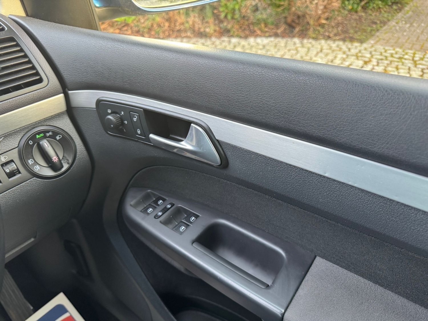 Used Volkswagen Touran 2009 for sale - 78122820: Photo 18