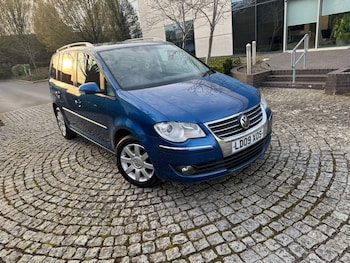 Volkswagen Touran feature image