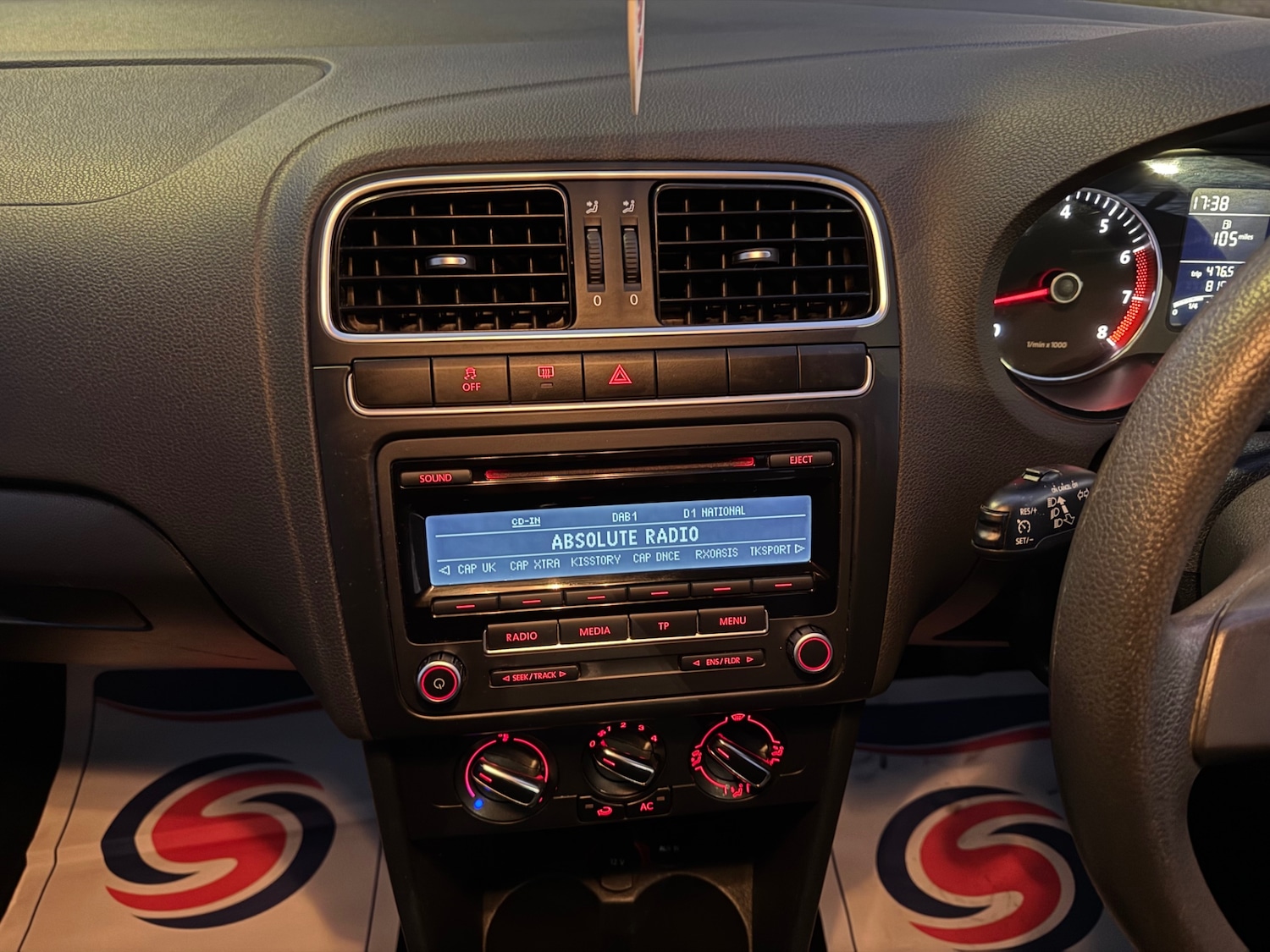 Used Volkswagen Polo 2014 for sale - 76663701: Photo 12