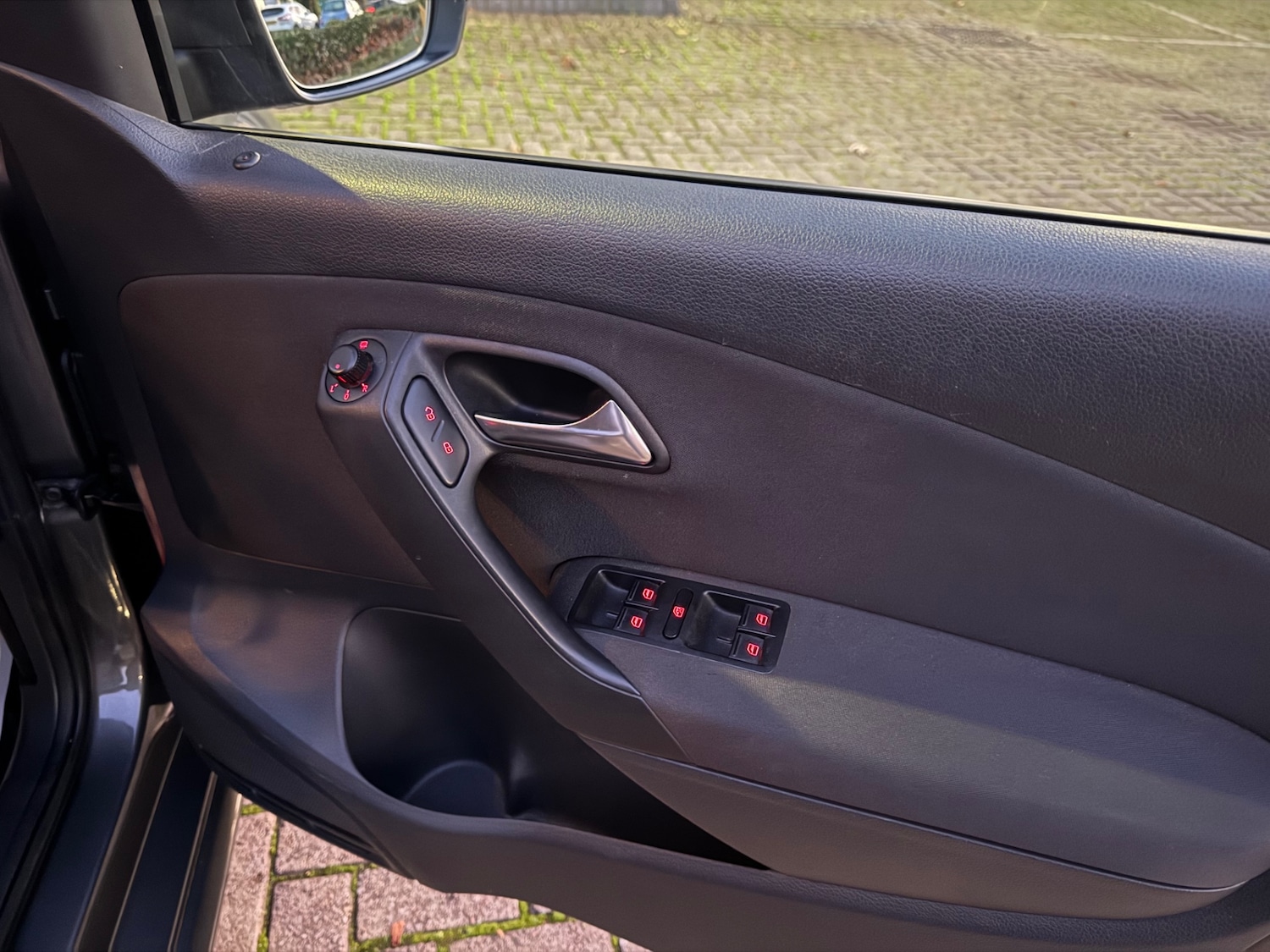 Used Volkswagen Polo 2014 for sale - 76663701: Photo 16