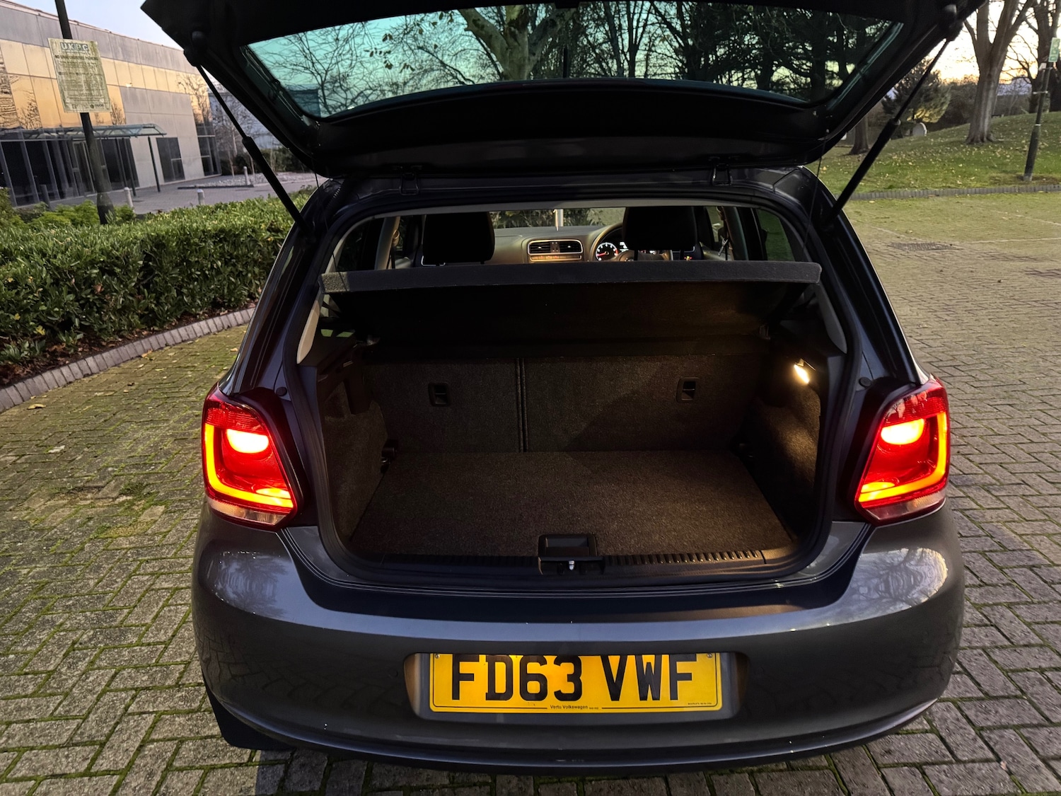 Used Volkswagen Polo 2014 for sale - 76663701: Photo 21