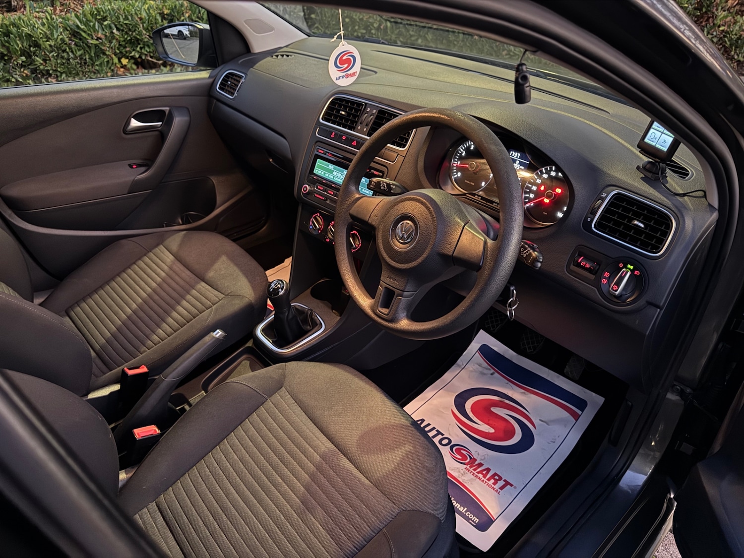 Used Volkswagen Polo 2014 for sale - 76663701: Photo 9